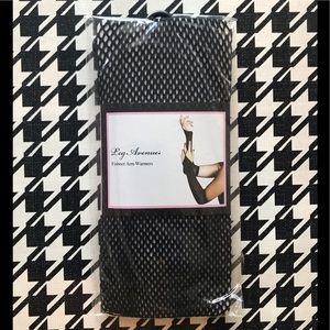 Fishnet Arm Warmers